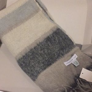 Roberto Rossi grey scarf from Nordstrom rack